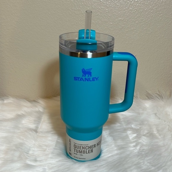Stanley Aqua 40 oz Stainless Steel H2.0 FlowState Quencher Tumbler - Picture 1 of 8